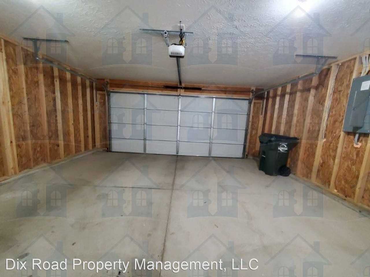 1184 Lincoln Ave - Photo 2 of 19