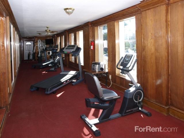 Miami Gardens - Photo 3 of 14