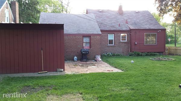 22580 Lilac St - Photo 2 of 5