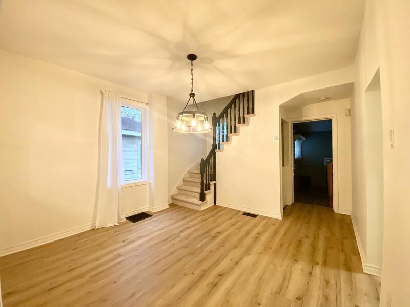 834 Fisher Ave - Photo 2 of 13