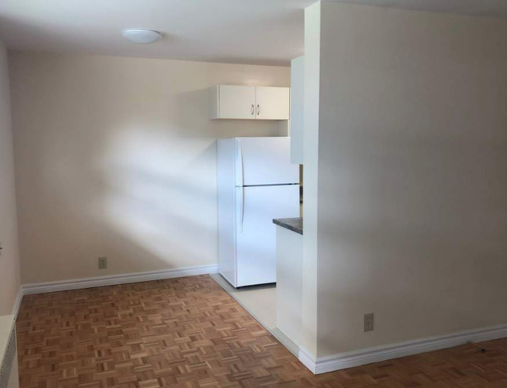 70 Esther Lorrie Dr - Photo 3 of 26