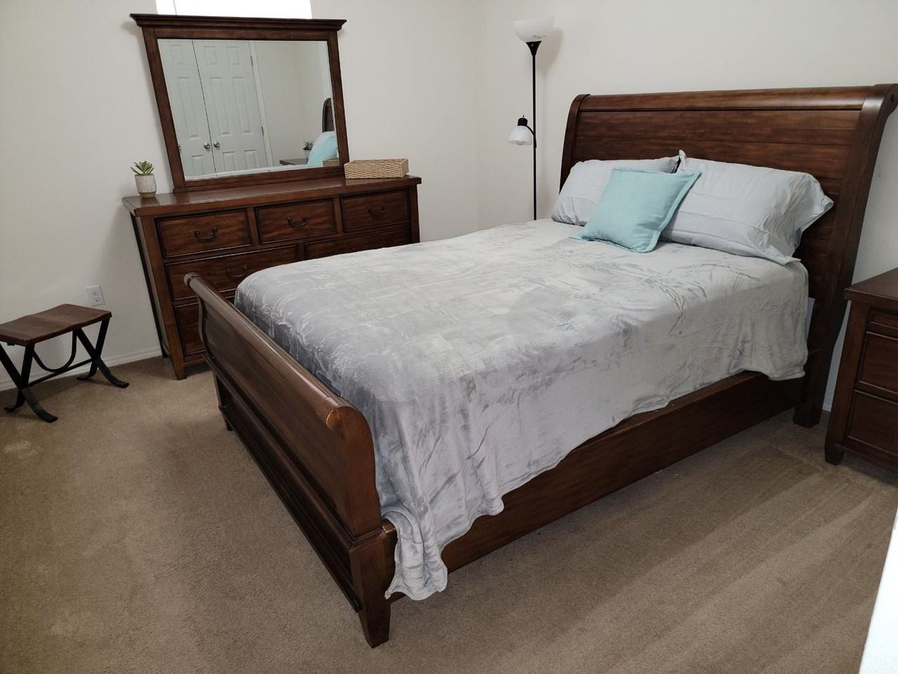 101 North 25th Street  Units 1-28 - Photo 2 of 5