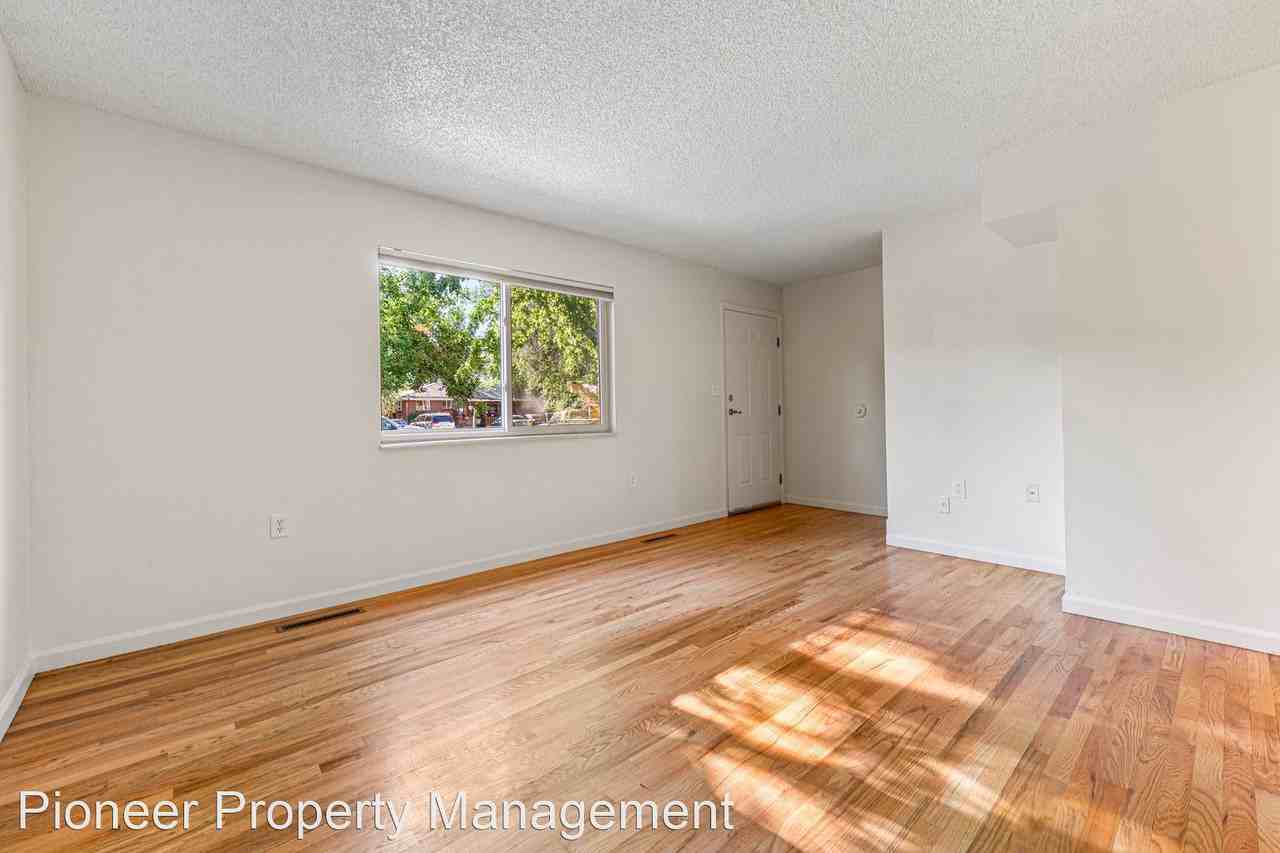 588 S Eaton St - Photo 3 of 13