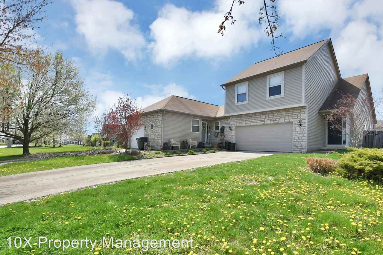 203 Miller Dr - Photo 3 of 30