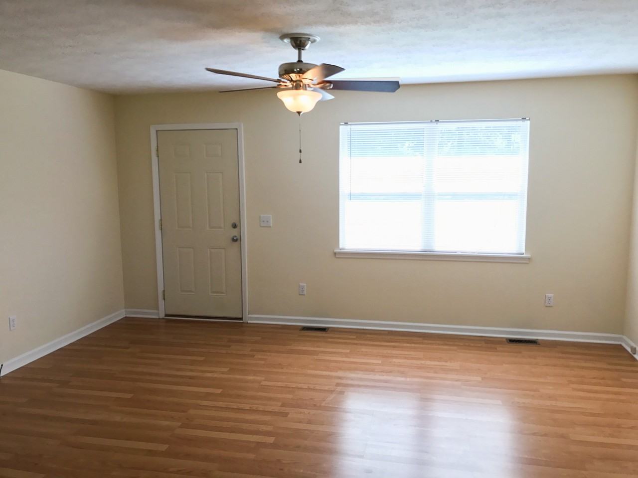 454 Green Springs Rd - Photo 3 of 10