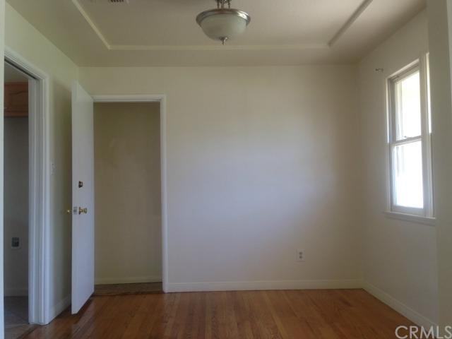 3356 N Lugo Ave - Photo 3 of 5