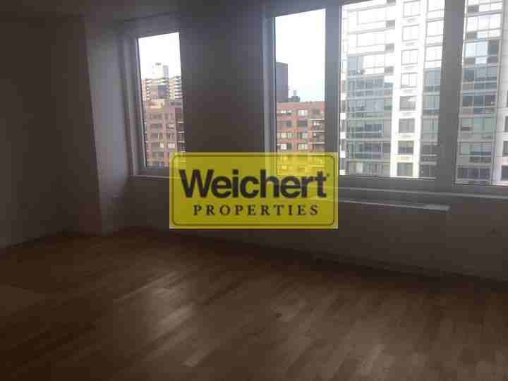 Columbus Ave & West 100th St #7L