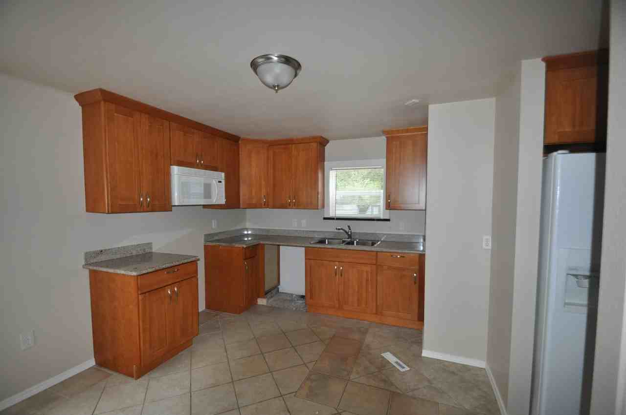 14625 38th Pl W - Photo 3 of 11