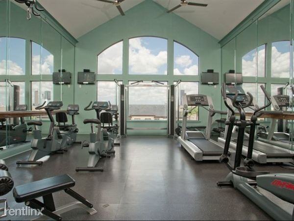 Studemont Apartments in Washington Ave Memorial Park, Houston, TX