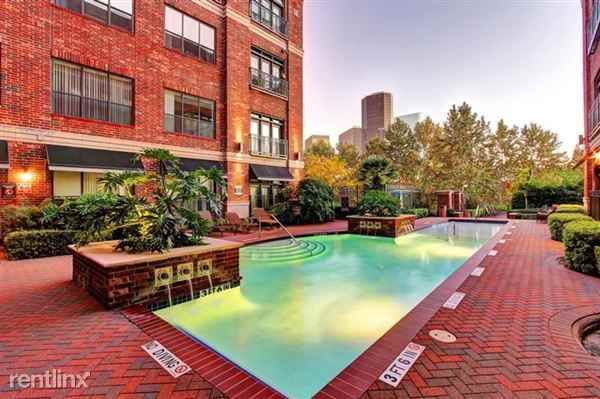 Sabine - Photo 2 of 9