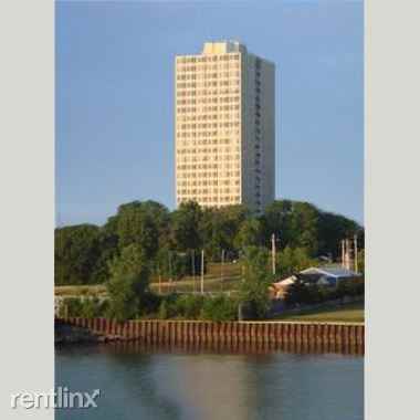 Shore and S. Lincoln Memorial Drive - Photo 3 of 29