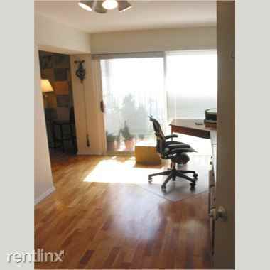 Shore and S. Lincoln Memorial Drive - Photo 2 of 29