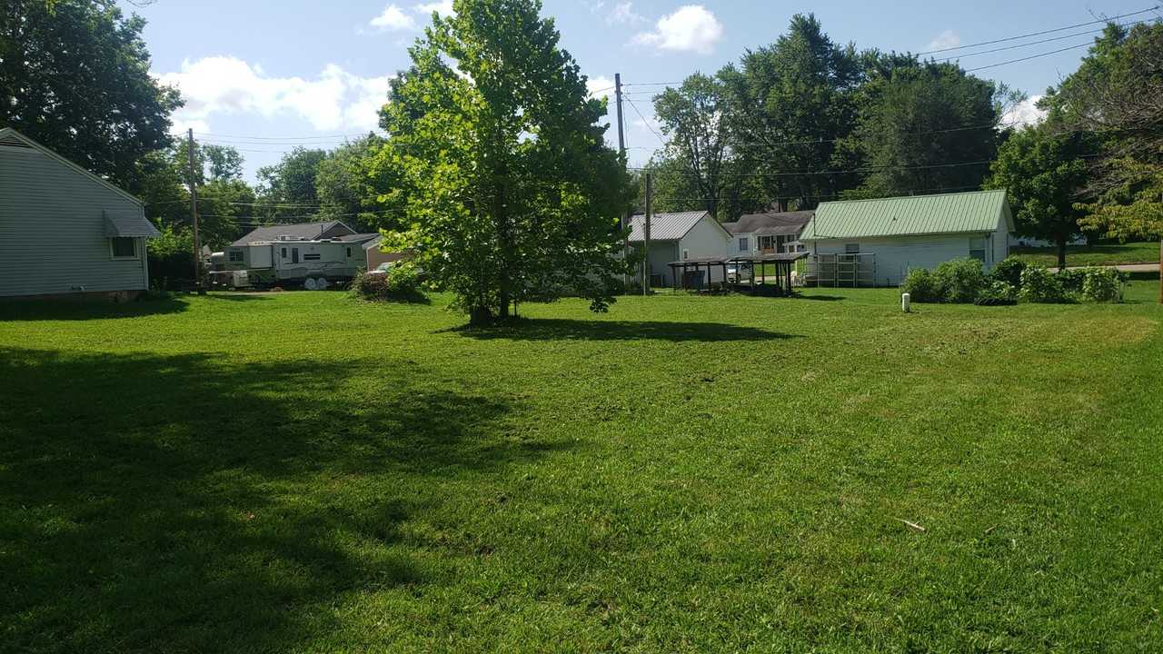 614 Parkside Place - Photo 3 of 5