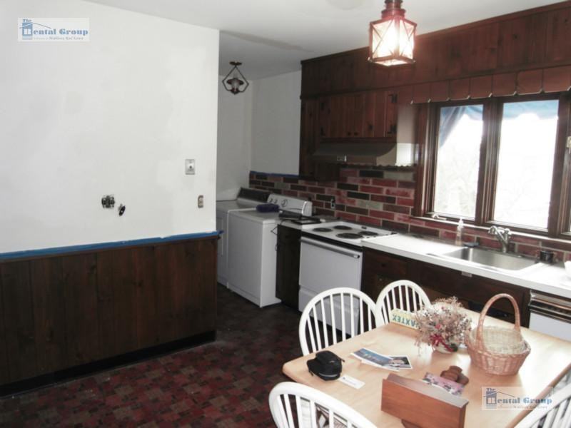 38 Walnut St 2 - Photo 2 of 33