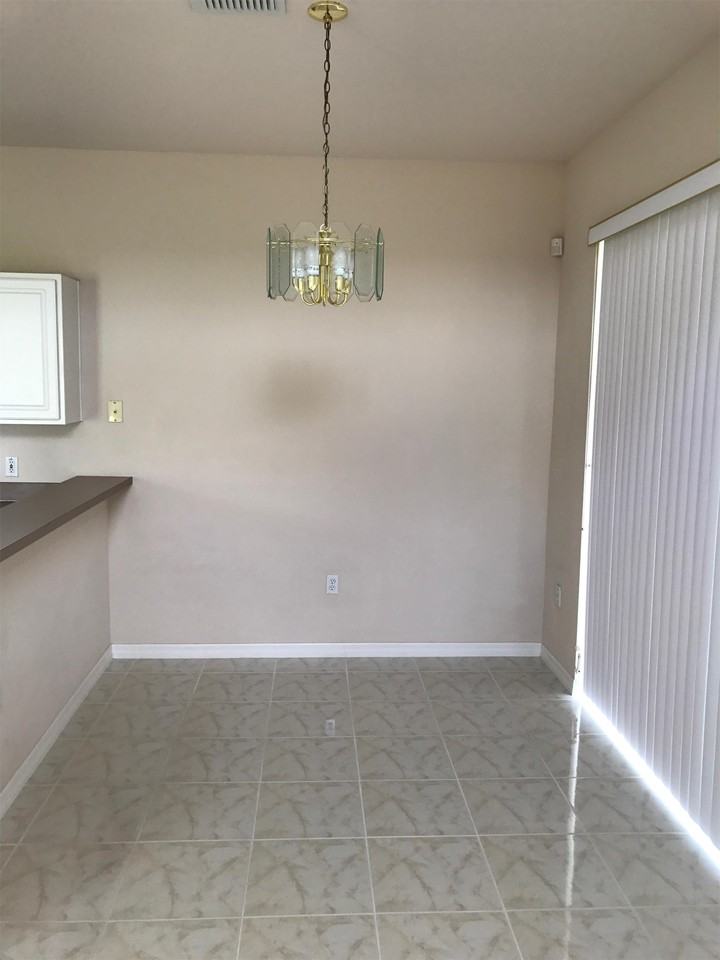 602 Monroe Cir - Photo 7 of 27