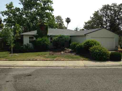 1105 Circle Dr - Photo 2 of 16