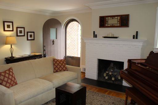 205 E Franklin Ave - Photo 3 of 16