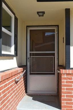 3215 S Kessler St - Photo 3 of 31