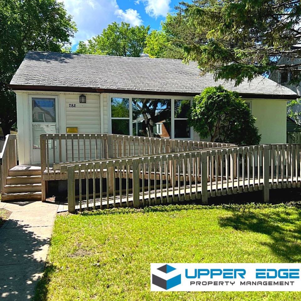 782 Beach Ave - Photo 2 of 15