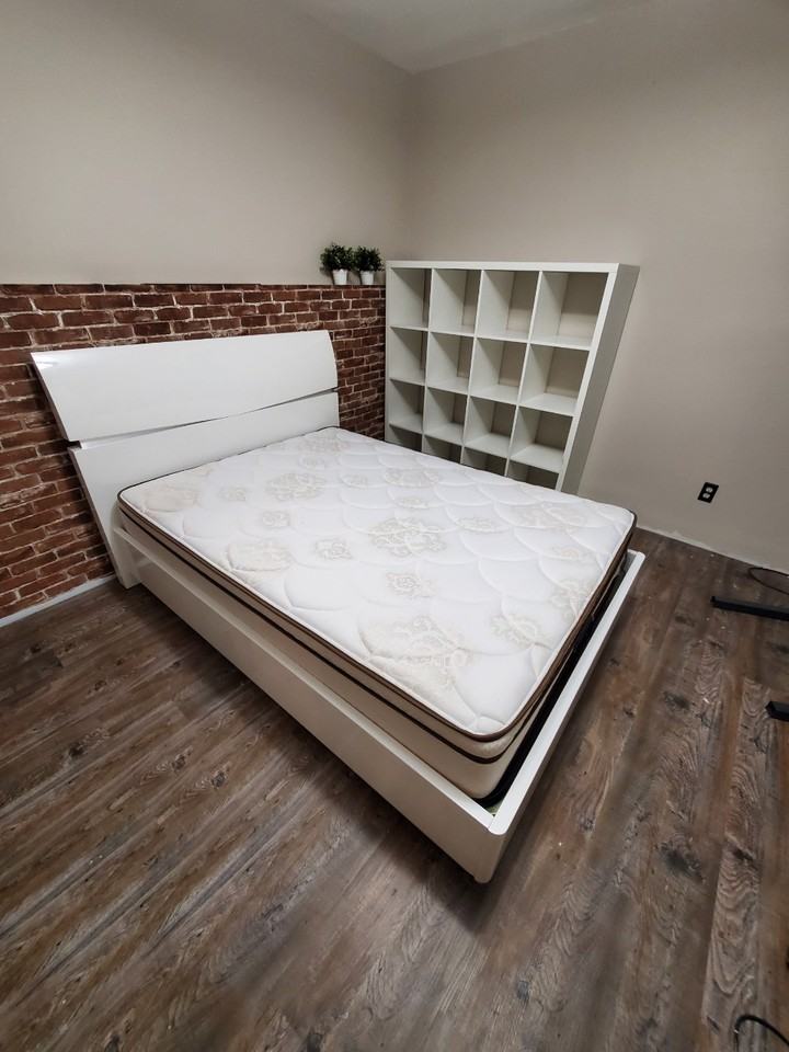 8045 11th Avenue - Photo 2 of 4