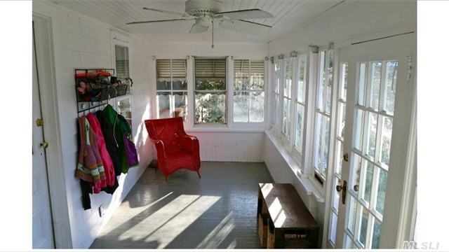 196 Melville Rd - Photo 2 of 19