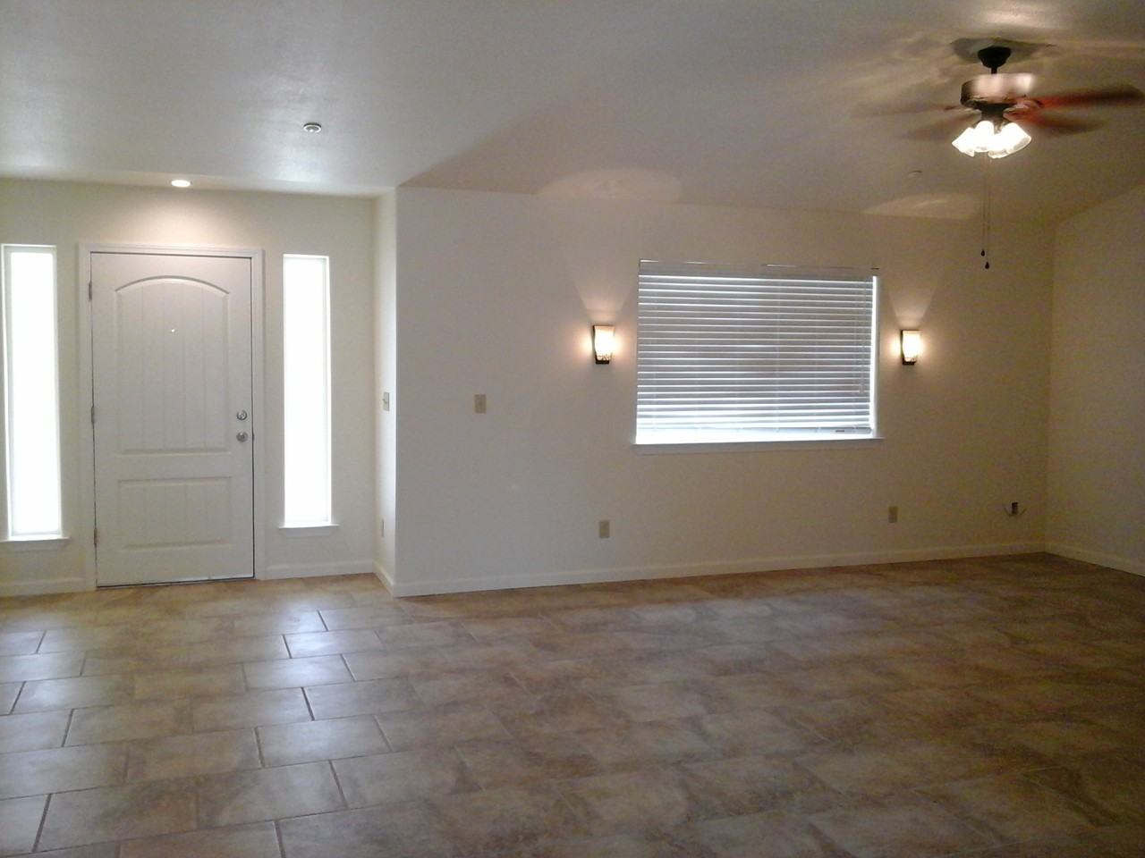 1602 Butte St - Photo 3 of 13