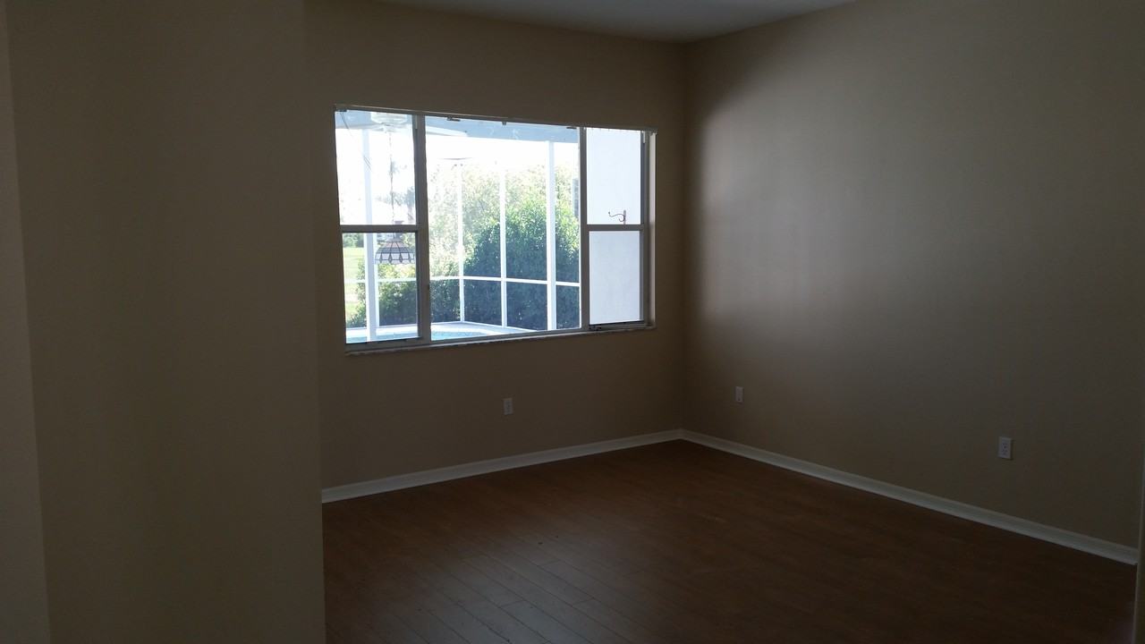 8539 Coral Creek Loop - Photo 2 of 12