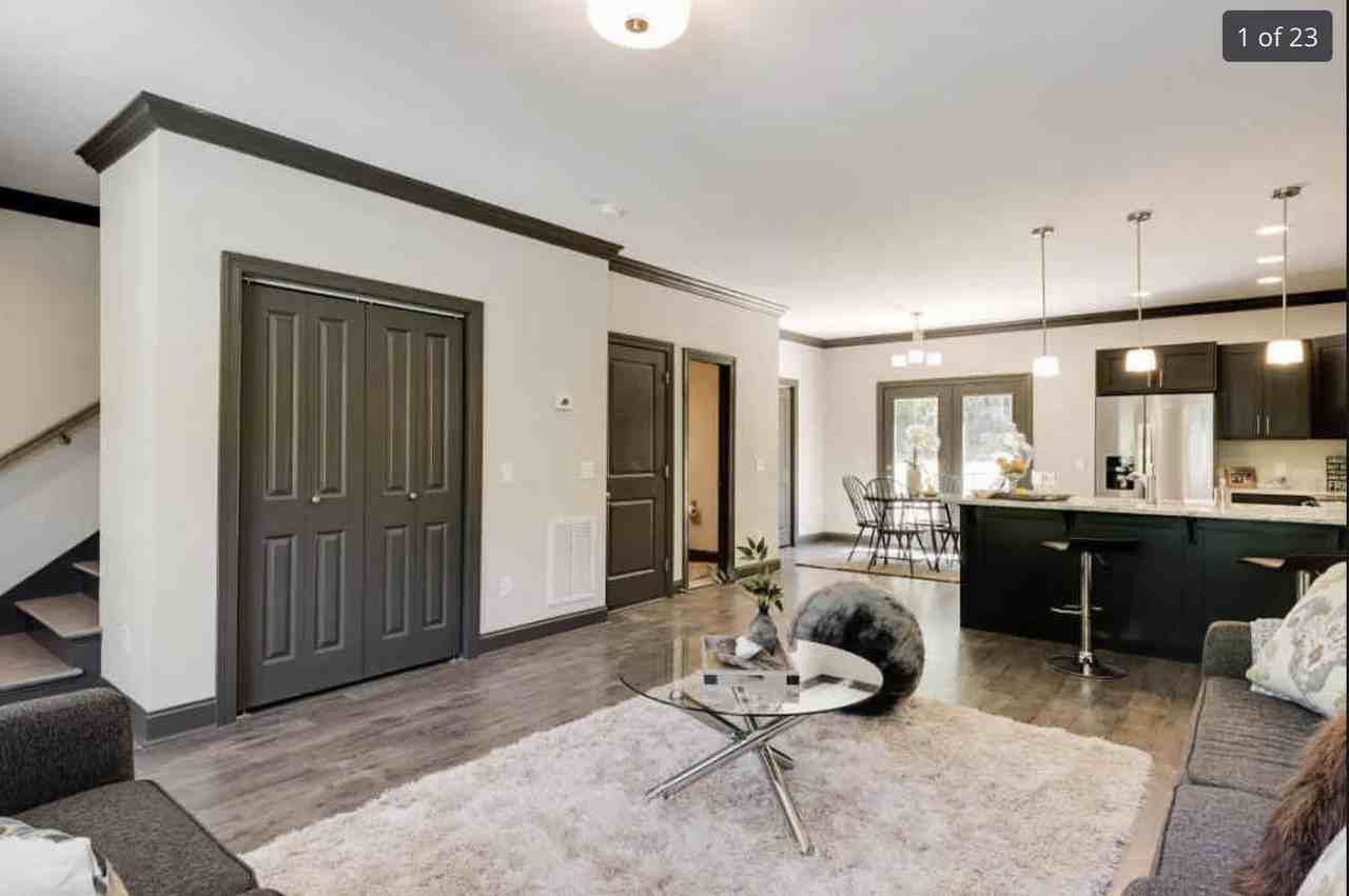 1054 E Elmwood Dr #1054 - Photo 3 of 6