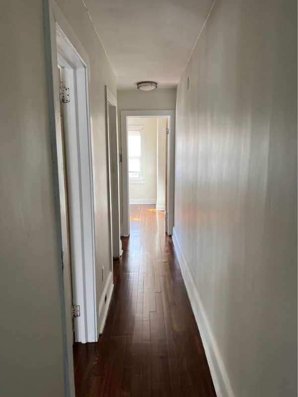 579 Emmett Ave - Photo 3 of 6