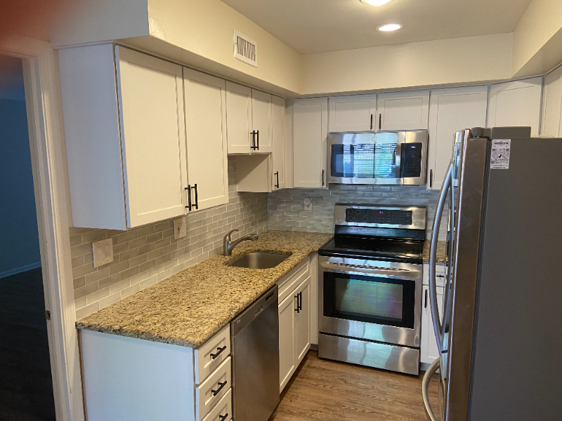 144 Woodgate Ln - Photo 3 of 13