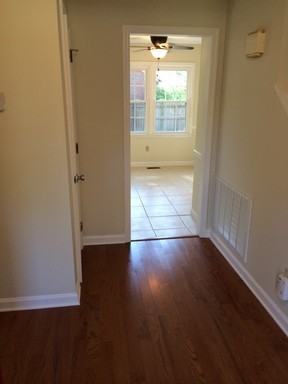 502 Plantation Dr - Photo 2 of 19