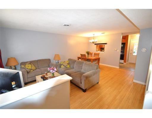 1 Markham Cir #B - Photo 2 of 16