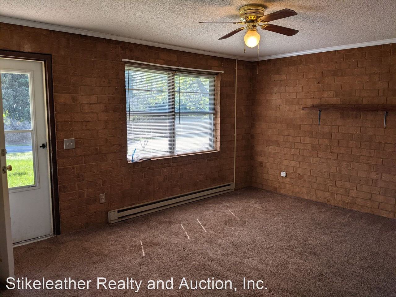 4249 Kiser Island Rd - Photo 3 of 15