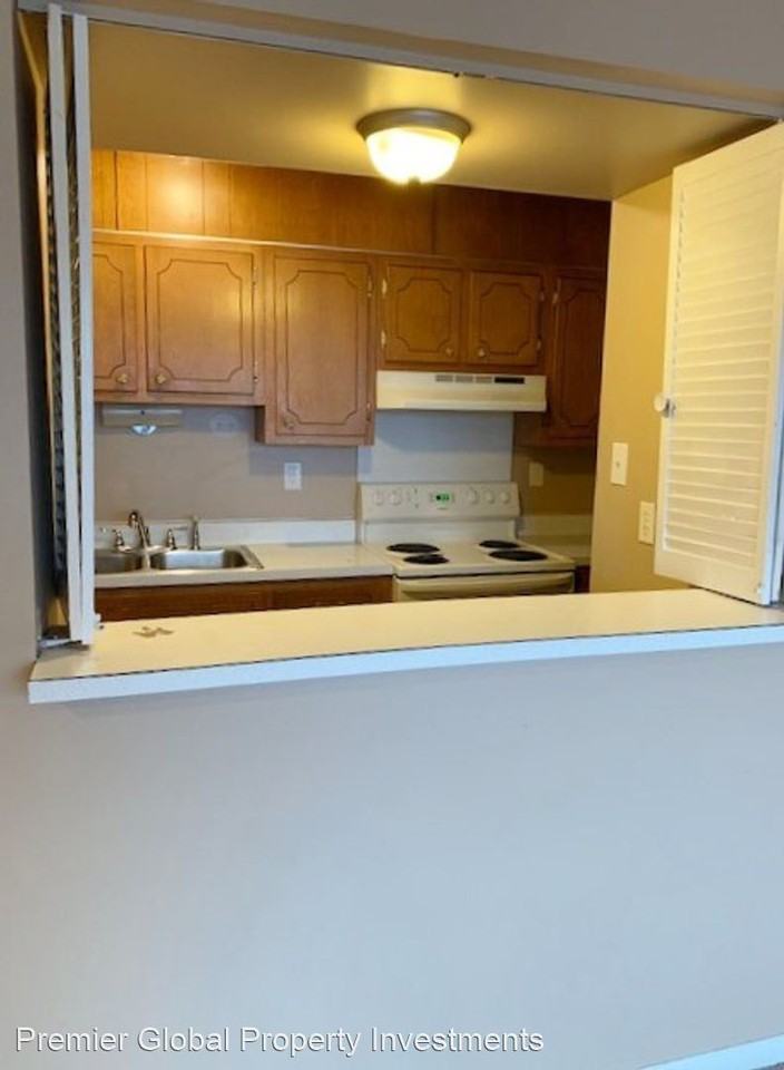 103-117 S Elder Lane - Photo 3 of 14