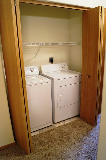 1706 Birchwood St - Photo 3 of 3