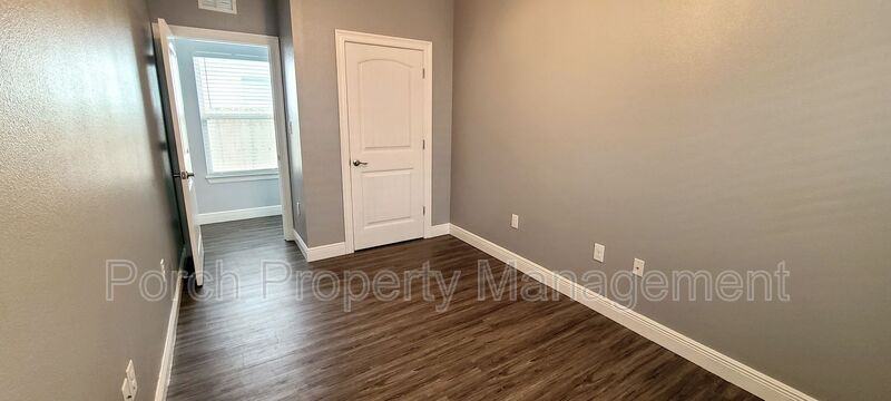 2008 W Gregory St - Photo 7 of 22