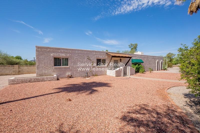 7117 E Jenan Dr - Photo 2 of 27