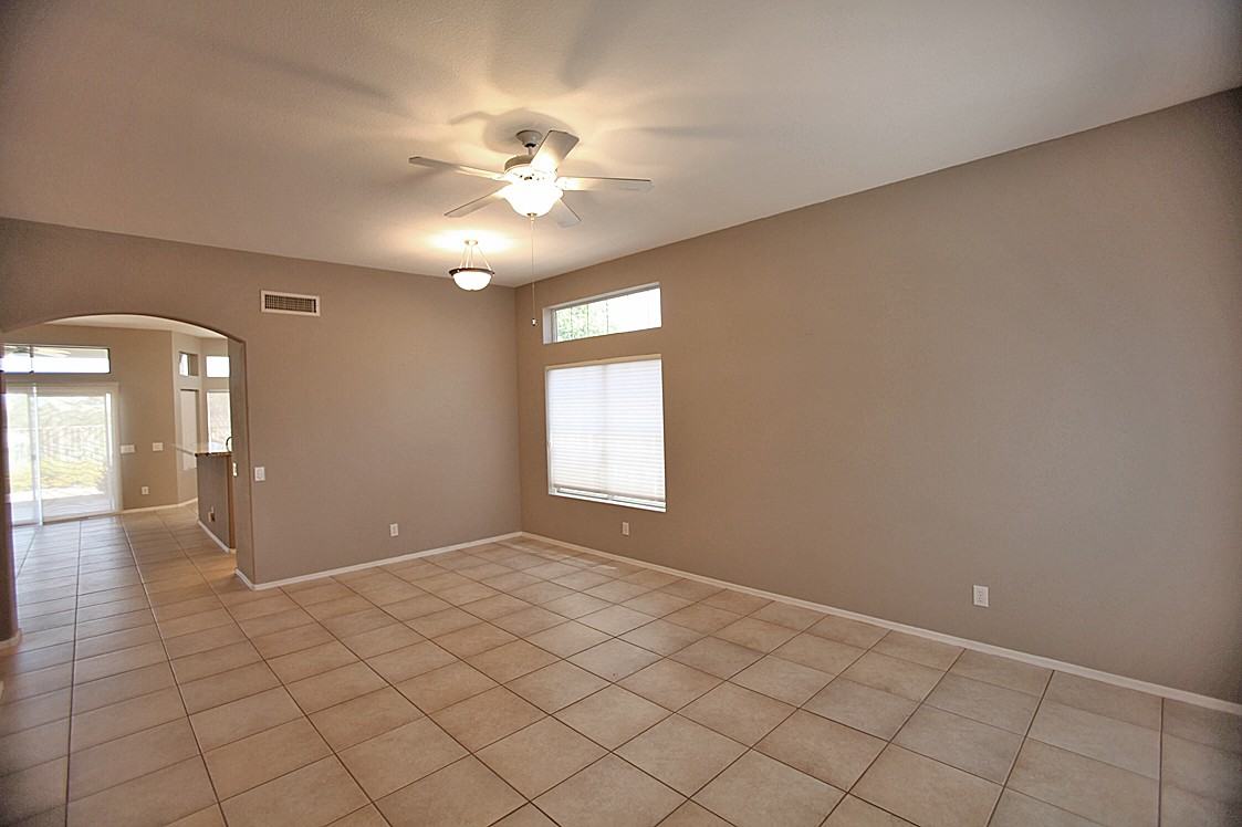 11655 W Yucca Ct - Photo 2 of 39