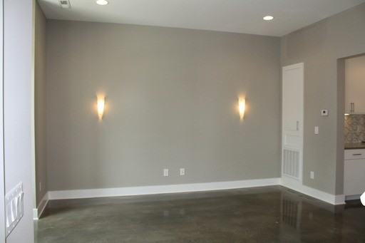 127 S 10th St - Photo 3 of 10