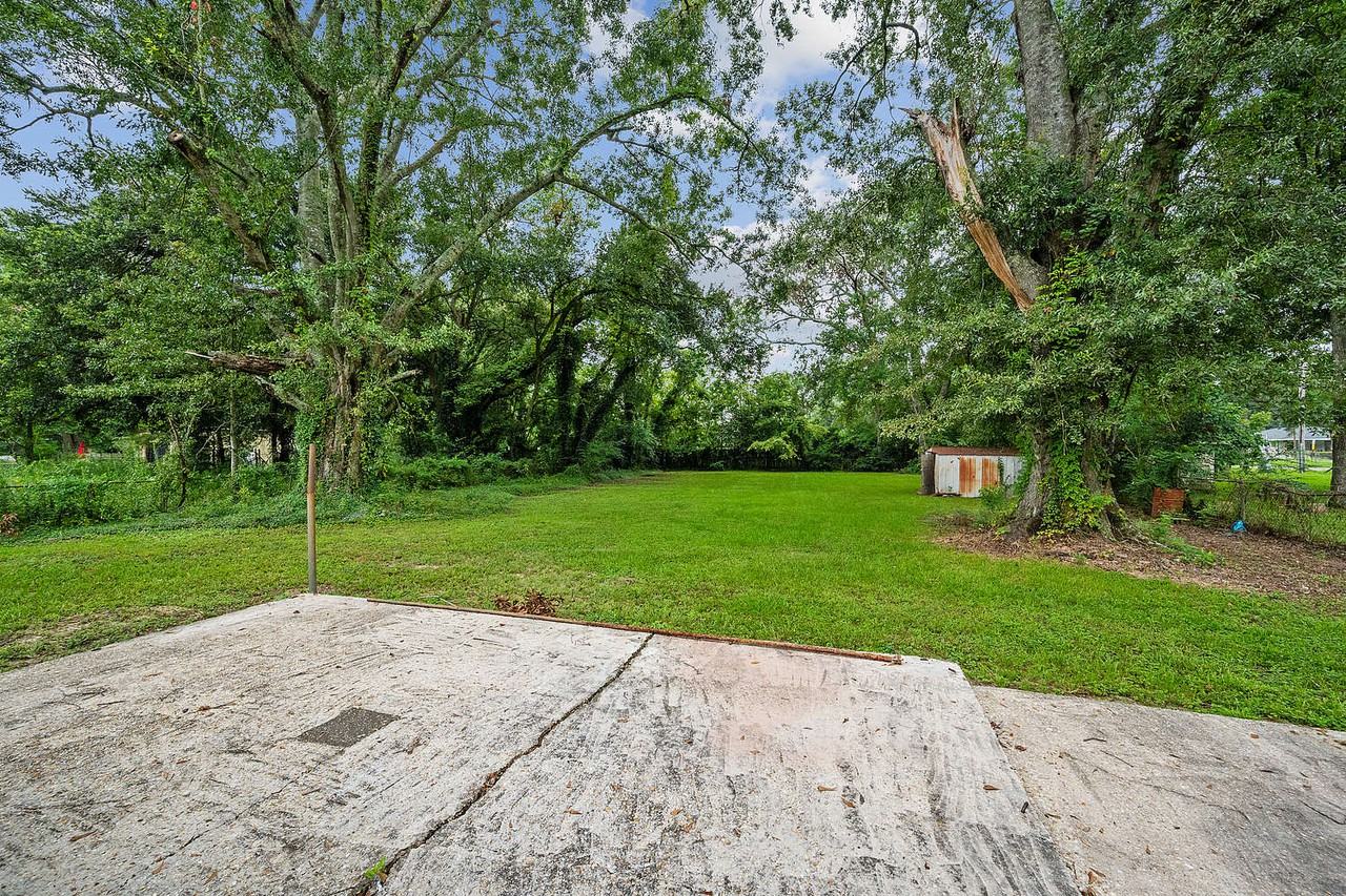 1477 Nichols St #1 - Photo 3 of 17