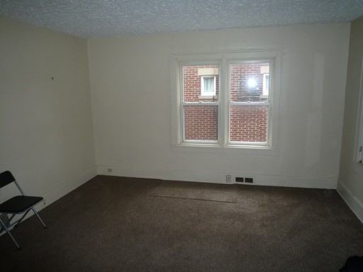 53 Lansdowne Blvd - Photo 3 of 6