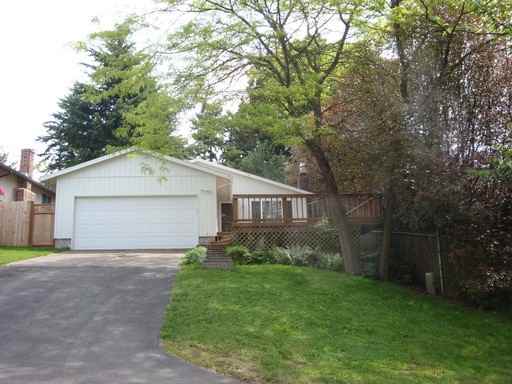 9512 SW 47th Ave - Photo 3 of 19