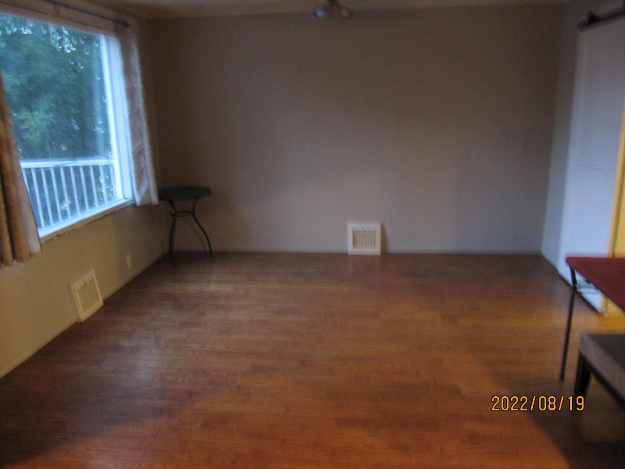 1309 25 Street Southeast - Photo 3 of 21