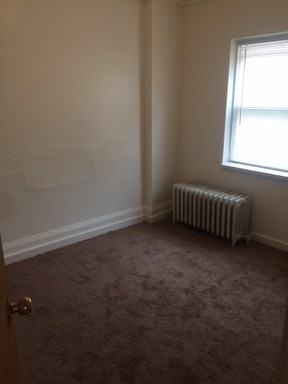 2074 S Muskego Ave - Photo 3 of 6