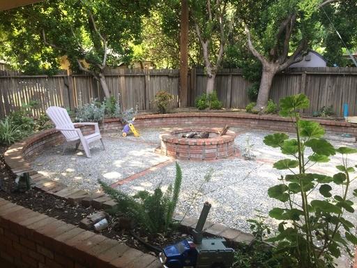 800 Acacia Ln - Photo 3 of 5