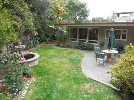 298 N Almenar Dr - Photo 2 of 19