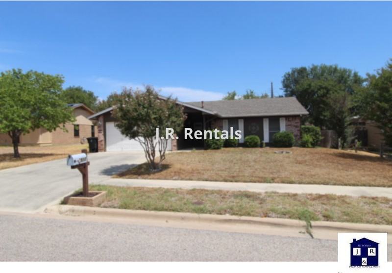 1513 Missouri Ave - Photo 2 of 26