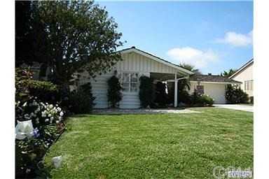 239 Driftwood Rd - Photo 2 of 12