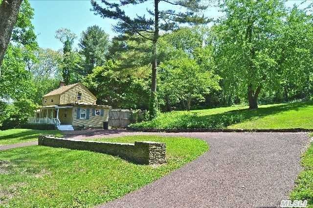 327 W Neck Rd - Photo 2 of 18