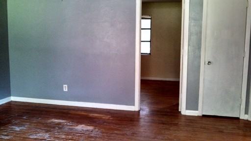 2409 Tupelo Terrace - Photo 2 of 6